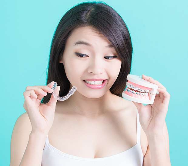 Boynton Beach Invisalign vs Traditional Braces