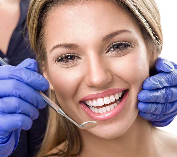 Boynton Beach Teeth Whitening at Dentist